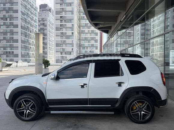 2017DACIA/DUSTER 1.5DCI 110HP LAURETTE OTOMATİK HATASIZ BOYASIZ