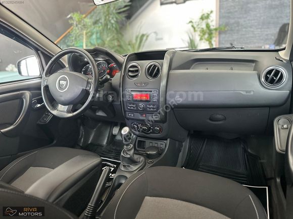 RİVA MOTORS'DAN HATASIZ B 2017 DACİA DUSTER 71.KM LAUREATE LOOK