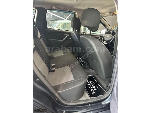 RİVA MOTORS'DAN HATASIZ B 2017 DACİA DUSTER 71.KM LAUREATE LOOK