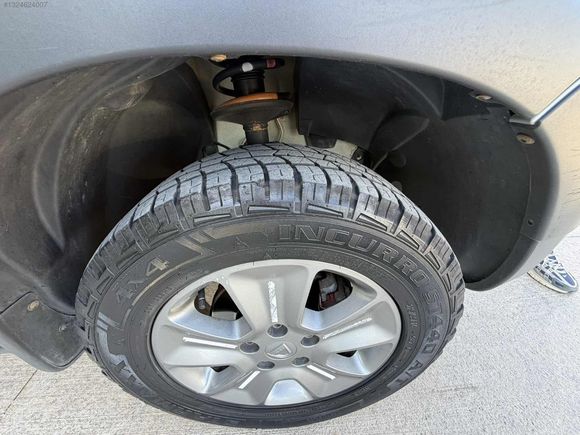 106 Km Dacia Duster 1.5 Dci Full +Full 1 parça boyalı