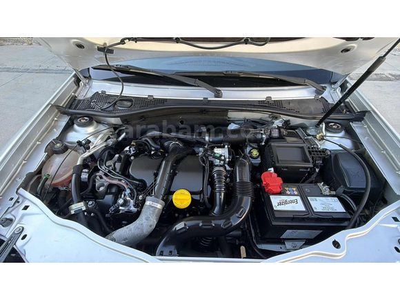 106 Km Dacia Duster 1.5 Dci Full +Full 1 parça boyalı
