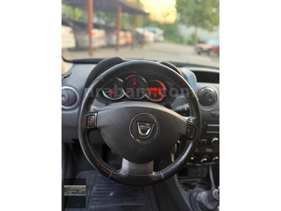 2015 DACIA DUSTER LAURETTİ BOYASIZ HATASIZ 102 BİN KM