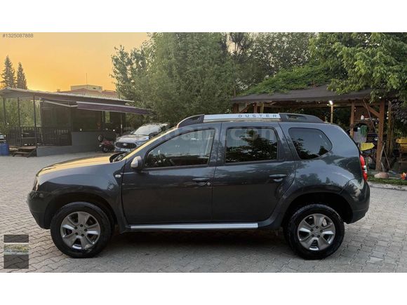 2015 DACIA DUSTER LAURETTİ BOYASIZ HATASIZ 102 BİN KM