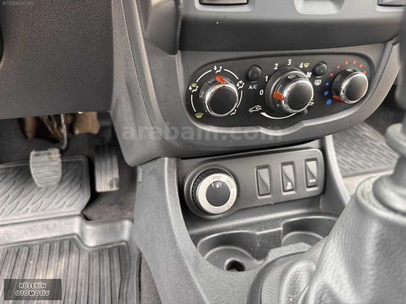 2015 MODEL BAKIMLI 95.000 KM 4X4 LOOK PAKET DUSTER