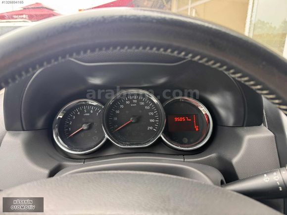 2015 MODEL BAKIMLI 95.000 KM 4X4 LOOK PAKET DUSTER