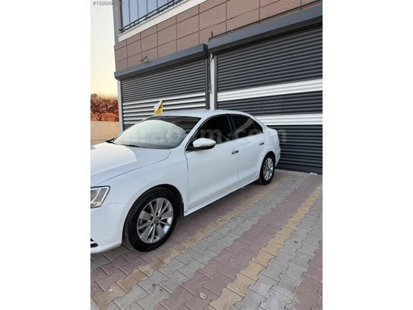 EFENDY OTOMOTİV DEN DÜŞÜK KM 2015 JETTA