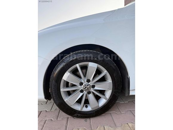 EFENDY OTOMOTİV DEN DÜŞÜK KM 2015 JETTA
