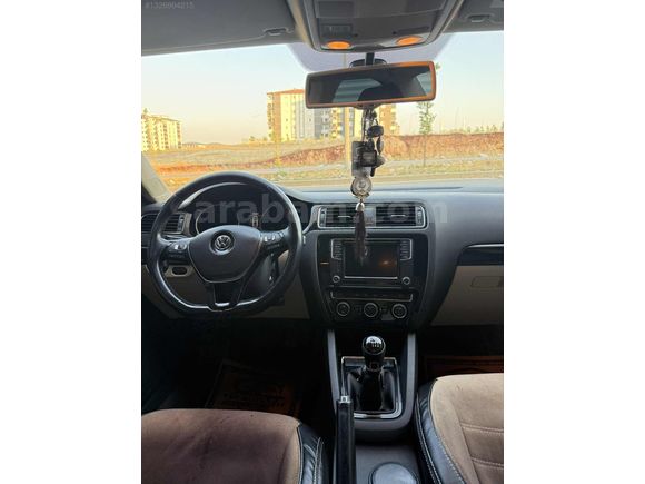 EFENDY OTOMOTİV DEN DÜŞÜK KM 2015 JETTA