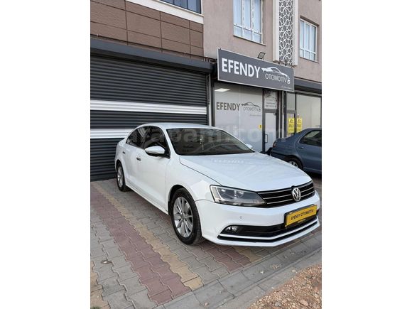 EFENDY OTOMOTİV DEN DÜŞÜK KM 2015 JETTA