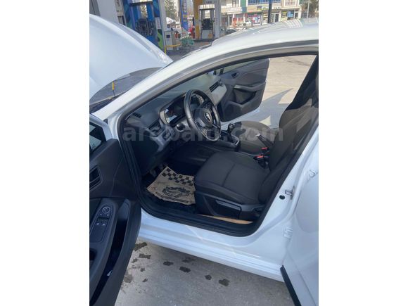 Sahibinden Renault Clio 1.0 SCe Joy 2023 Model 
