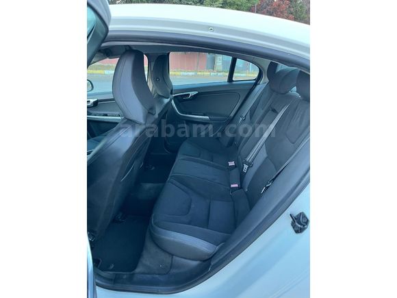 Sahibinden Volvo S60 2.0 D Advance 2011 Model