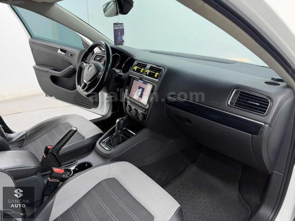 //SANCAK AUTO''DAN JETTA 1.4TSİ Sunroof'lu//
