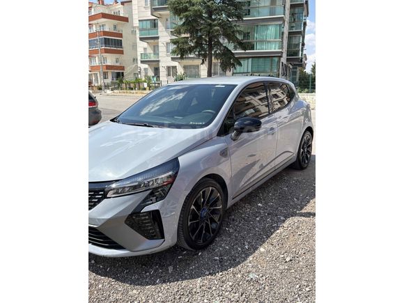 Sahibinden Renault Clio 1.0 TCe Techno Esprit Alpine Servis Bakımlı Garantili 
