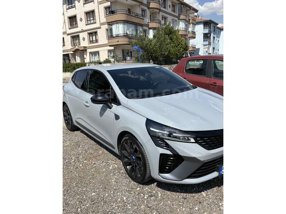 Sahibinden Renault Clio 1.0 TCe Techno Esprit Alpine Servis Bakımlı Garantili 