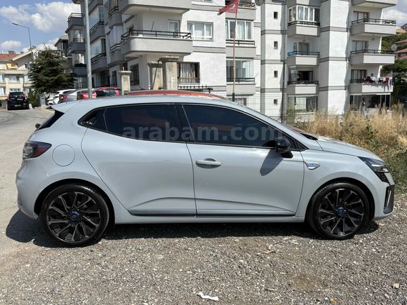 Sahibinden Renault Clio 1.0 TCe Techno Esprit Alpine Servis Bakımlı Garantili 