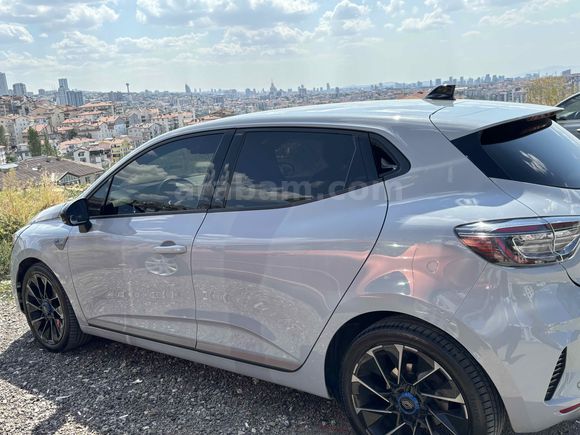Sahibinden Renault Clio 1.0 TCe Techno Esprit Alpine Servis Bakımlı Garantili 
