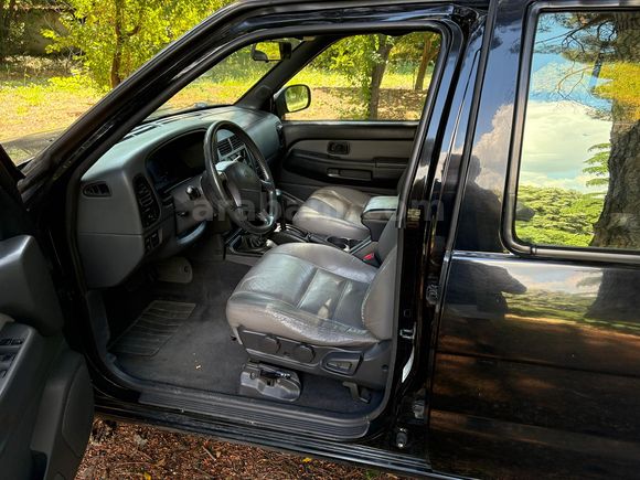 Sahibinden Nissan Pathfinder 3.3 V6 1997 Model 