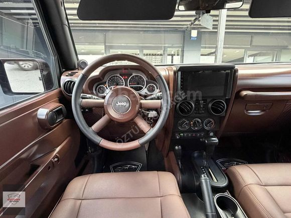 ÖZTÜRK-2008 JEEP.RUBİCON FUL DONANIM FACE LİFT KUSURSUZ DURUMDA