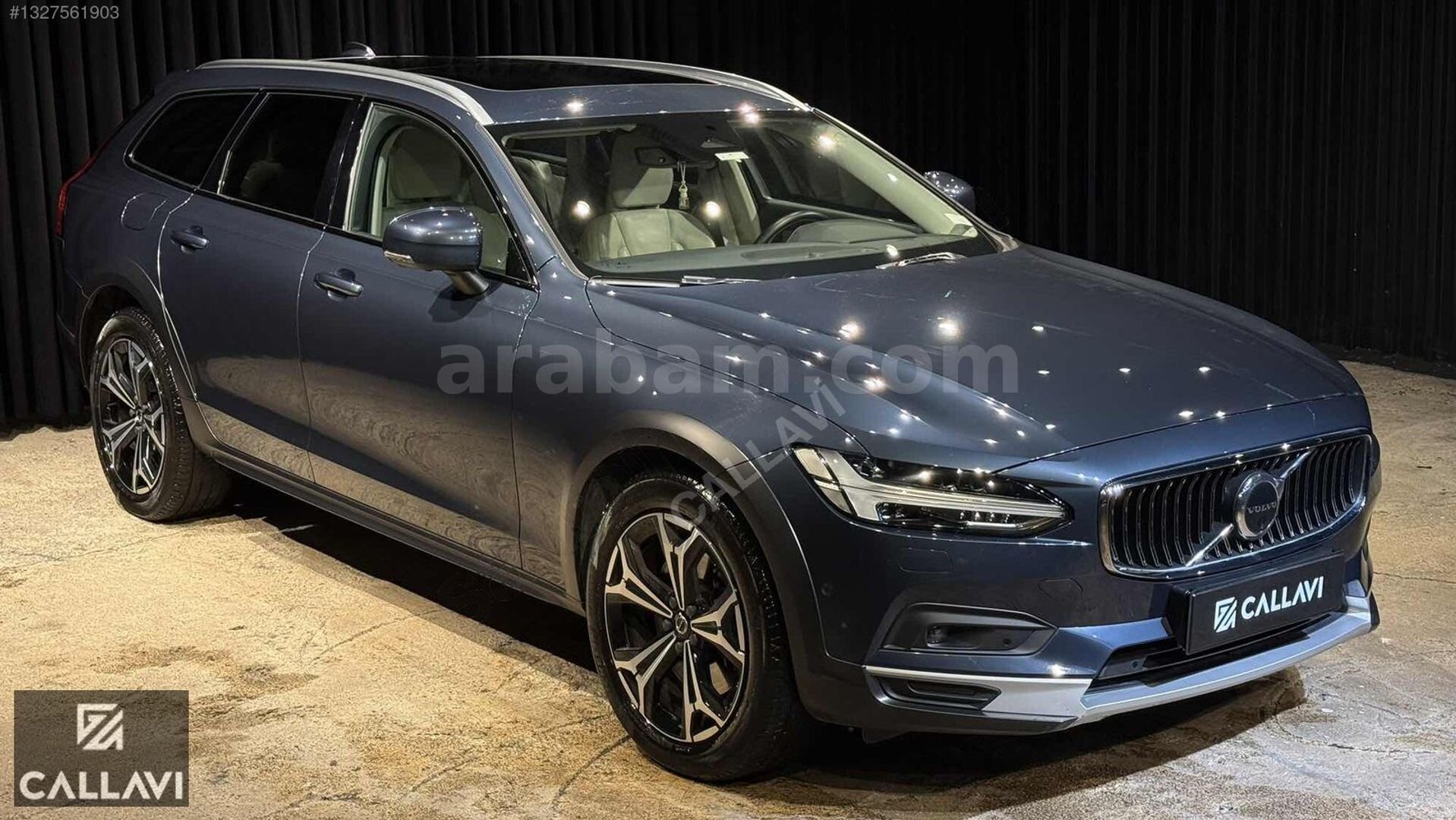 Galeriden Volvo V90 Cross Country 2.0 B5 Plus Bright 2023 Model İstanbul 48.000 km Mavi 3