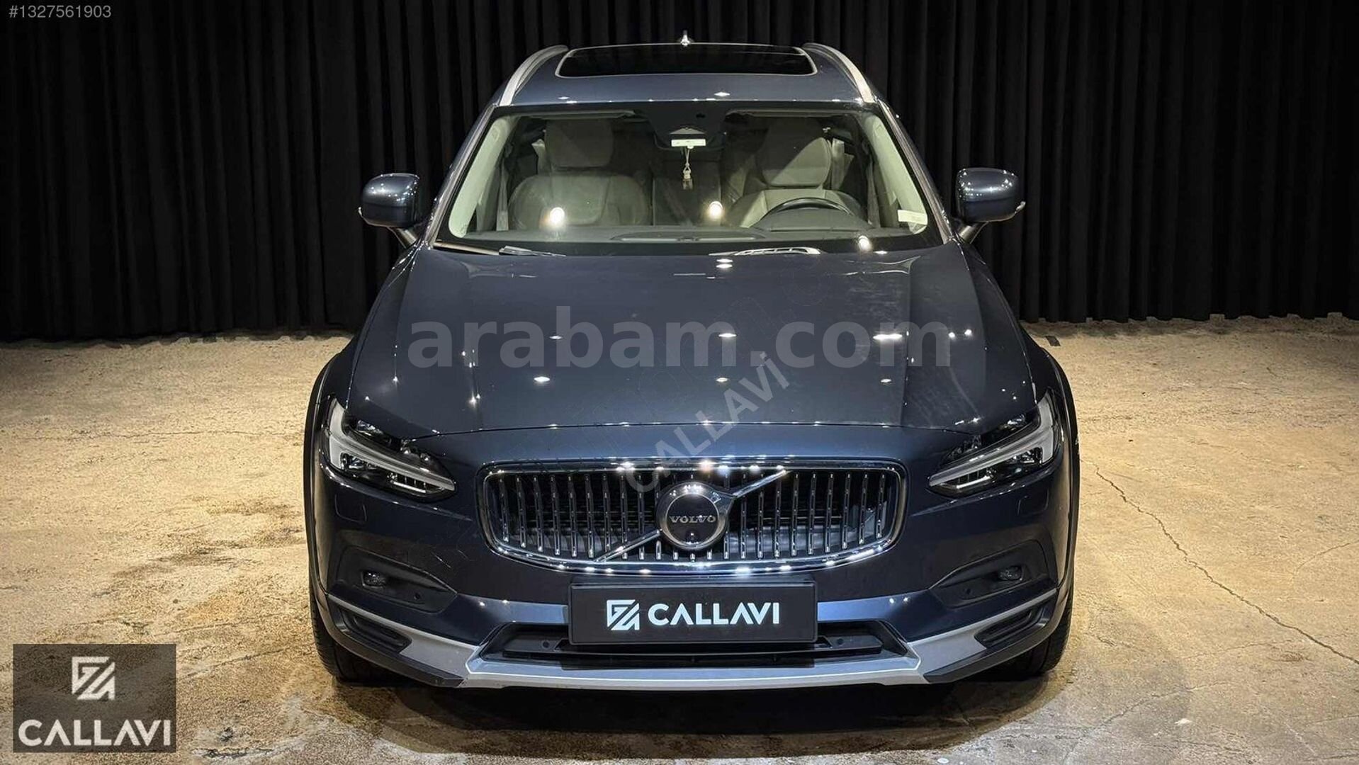 Galeriden Volvo V90 Cross Country 2.0 B5 Plus Bright 2023 Model İstanbul 48.000 km Mavi 4