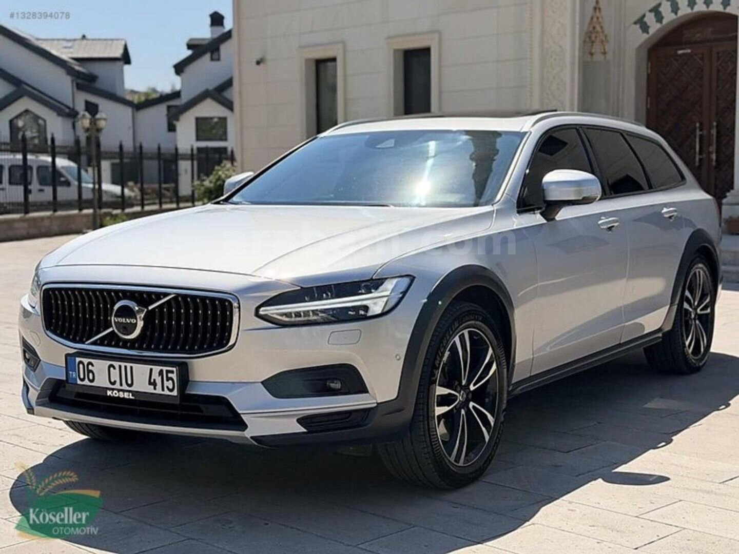 Galeriden Volvo V90 Cross Country 2.0 B5 Pro 2020 Model Ankara 184.000 km Gri 3