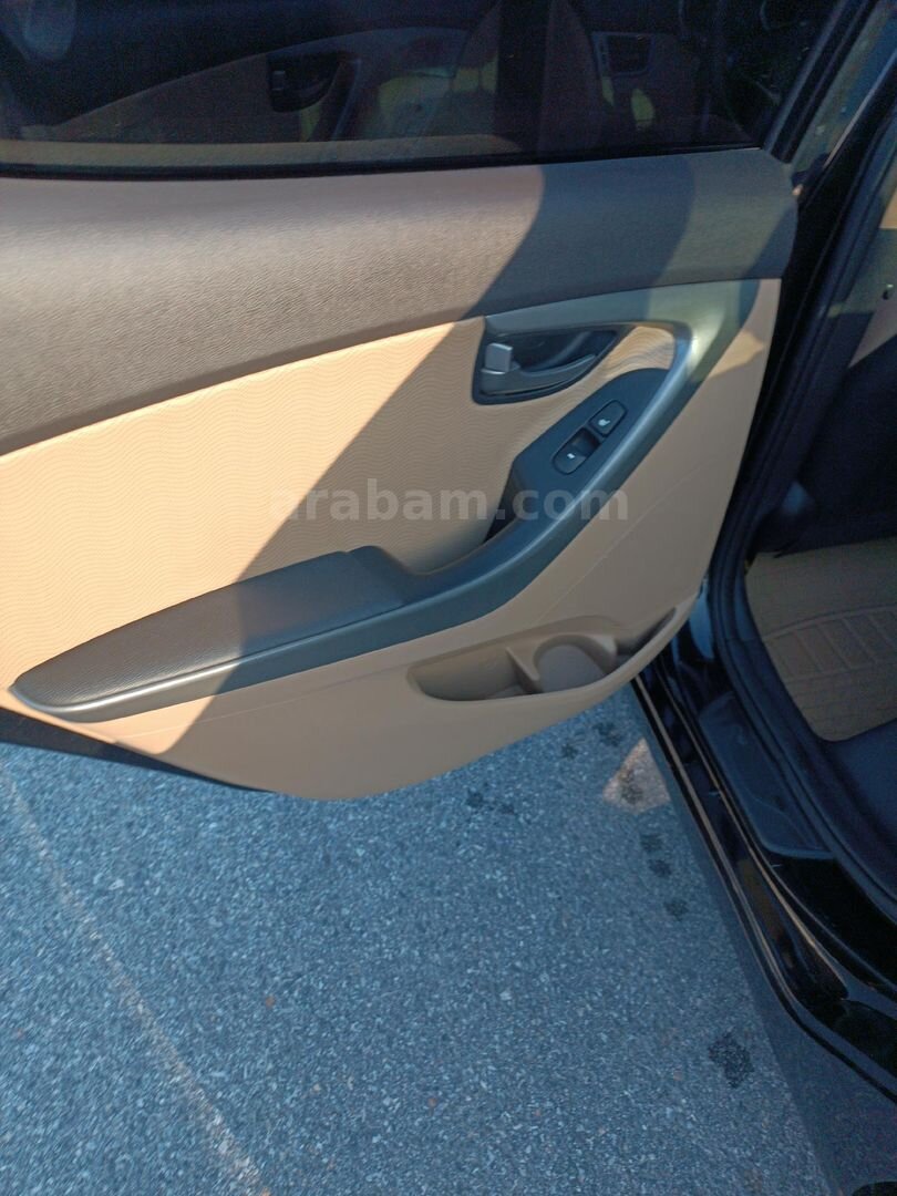 Sahibinden Hyundai Elantra 1.6 D-CVVT Prime Plus 2012 Model Kayseri 209.000 km Siyah 7