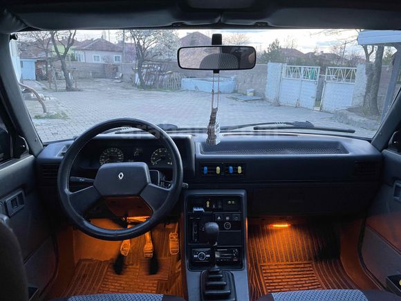 Sahibinden Renault R 9 1.4 Broadway RN 1997 Model 