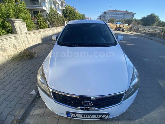 Sahibinden Kia Ceed 1.6 CRDi Motion 2012  179000 km