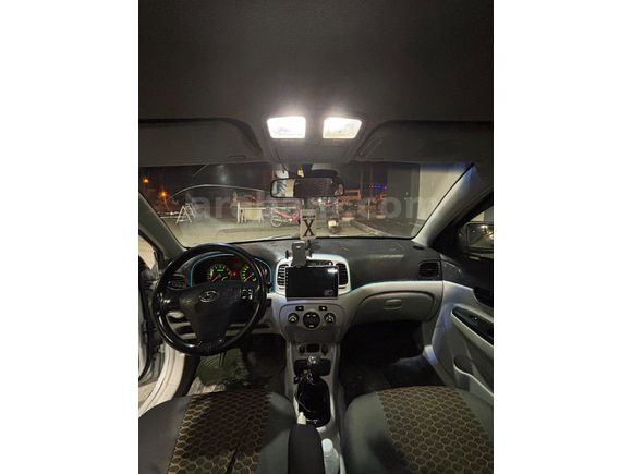 Sahibinden Hyundai Accent Era 1.6 Select 2008 Model