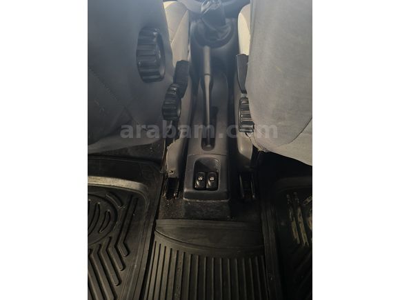 Sahibinden Renault Megane 1.6 Expression 2002 Model 