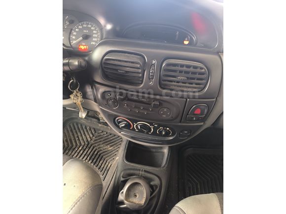 Sahibinden Renault Megane 1.6 Expression 2002 Model 