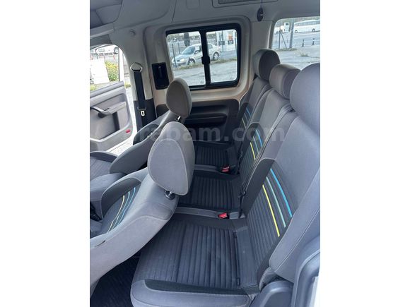 Sahibinden Temiz Aile aracı Caddy 1.6 TDI Team 2014 Model 