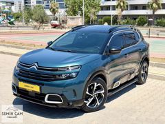 2019 C5 Aircross 1.5BlueHDİ 130HP Shine Koltuk Isıtma Cam Tavan