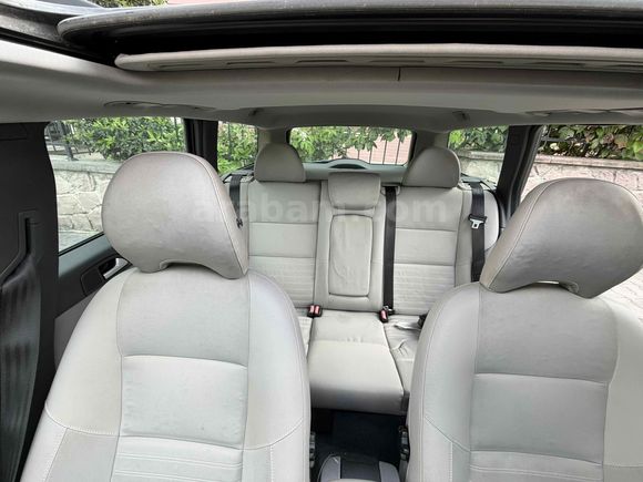 Sunroof’lu İsveç Tankı