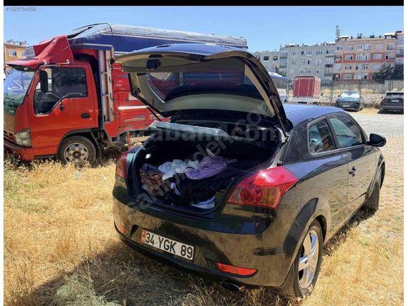 Sahibinden Kia Pro Ceed 1.6 CRDi Cool Plus 2011 Model 