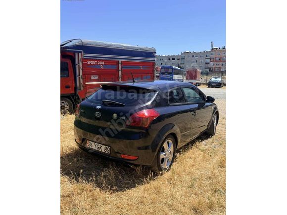 Sahibinden Kia Pro Ceed 1.6 CRDi Cool Plus 2011 Model 