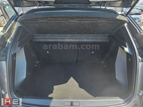ÇAMKIRAN H2 GAZİEMİR'den2020 Peugeot 2008 1.2 Active Dynamic