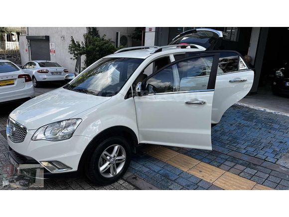 2012 KORANDO DİZEL OTOMATİK VİTES 135 BİN KMDE