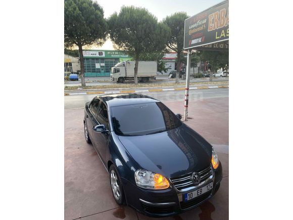 Motoru yeni yapılmıştır.
