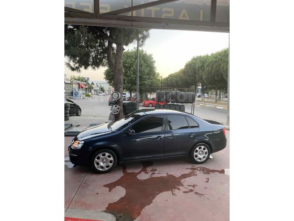 Motoru yeni yapılmıştır.