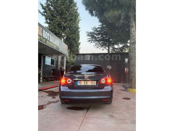 Motoru yeni yapılmıştır.