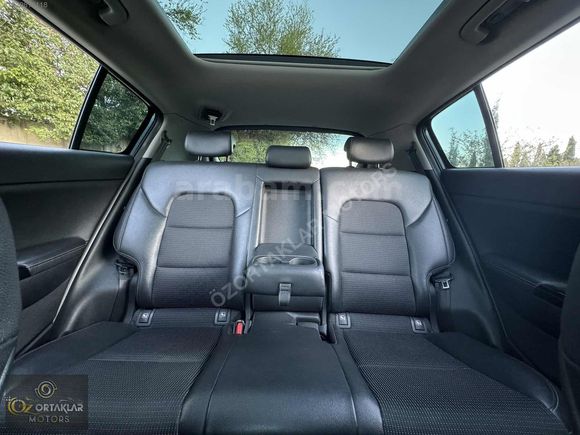 ÖZORTAKLAR'DAN 2020 SPORTAGE ELEGANCE PLUS 160 BİN KM BOYASIZ