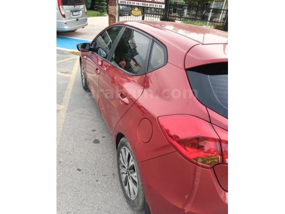 2015 mod.Kia cedd.Kaza, Değişen, Tramer yok.
