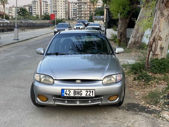 Sahibinden Hyundai Accent 1.3 LX 1999 Model 
