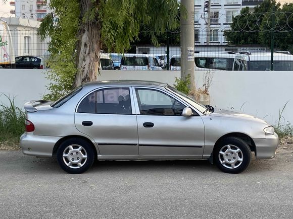 Sahibinden Hyundai Accent 1.3 LX 1999 Model 