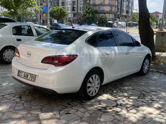 Galeriden Opel Astra 1.6 Edition 2018 Model Bingöl
