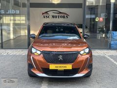 AŞC MOTORS'DAN TEMİZ BAKIMLI LANSMAN RENK CAM TAVAN
