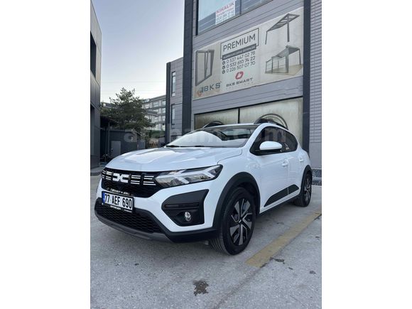 Sahibinden Dacia Sandero Stepway 1.0 Eco-G Essential 2025 Model 