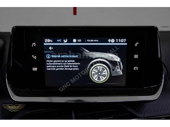 GNC MOTORS 2022 PEUGEOT 2008 ACTİVE SKYPACK CAM TAVAN
