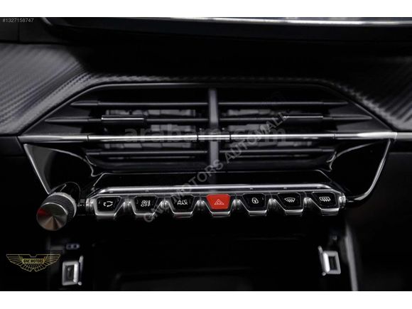 GNC MOTORS 2022 PEUGEOT 2008 ACTİVE SKYPACK CAM TAVAN